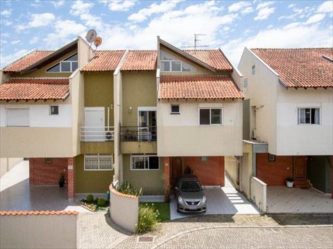 Sobrado para venda no Santa Felicidade em Curitiba com 202m² por R$ 980.000,00
